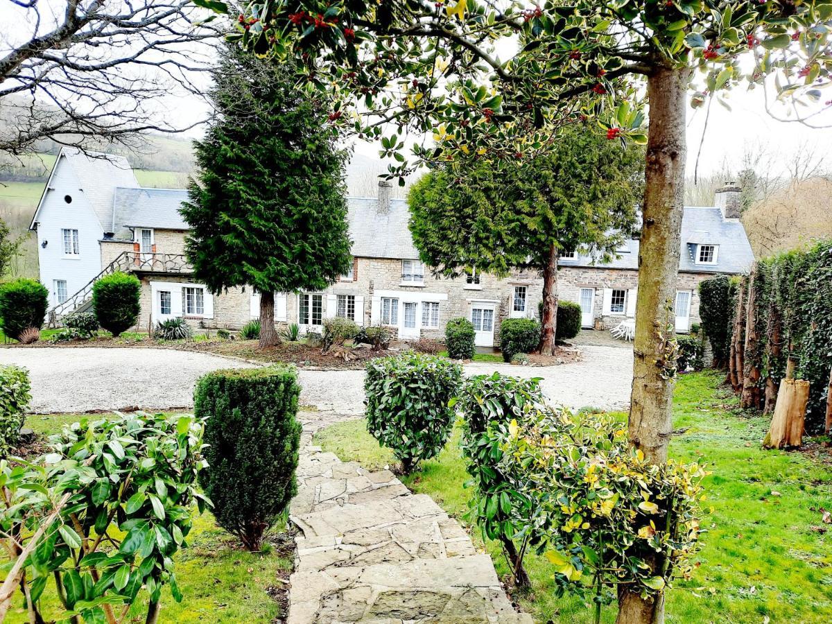 Gites De La Petite Suisse Clécy Buitenkant foto