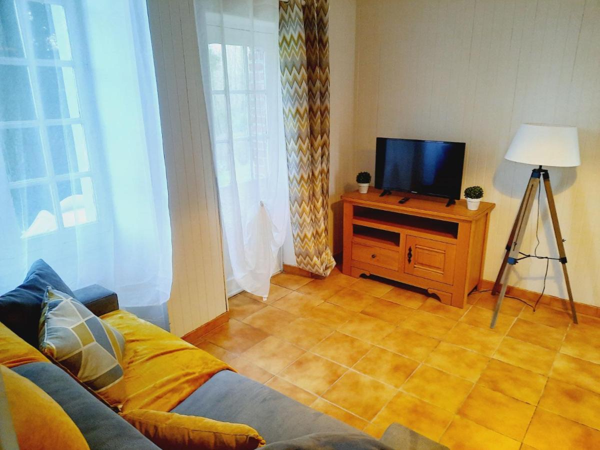 Gites De La Petite Suisse Clécy Buitenkant foto