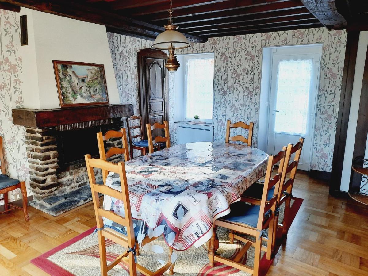 Gites De La Petite Suisse Clécy Buitenkant foto