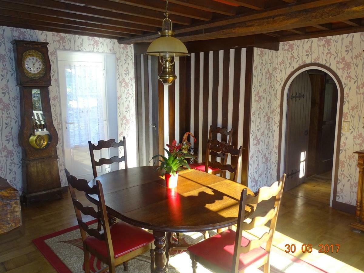 Gites De La Petite Suisse Clécy Buitenkant foto